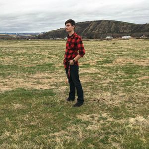 Meet your Posher, Johnny